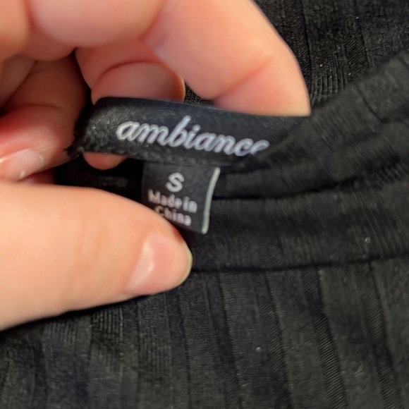 Moc-neck thin long sleeve black bodysuit never worn - Picture 3 of 4